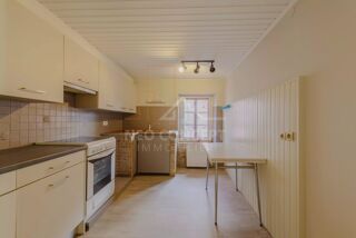  Immeuble à vendre 6 pièces 165 m²