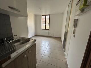  Appartement à louer 1 pièce 21 m²
