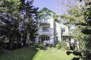  Maison � vendre 13 pi�ces 303 m�