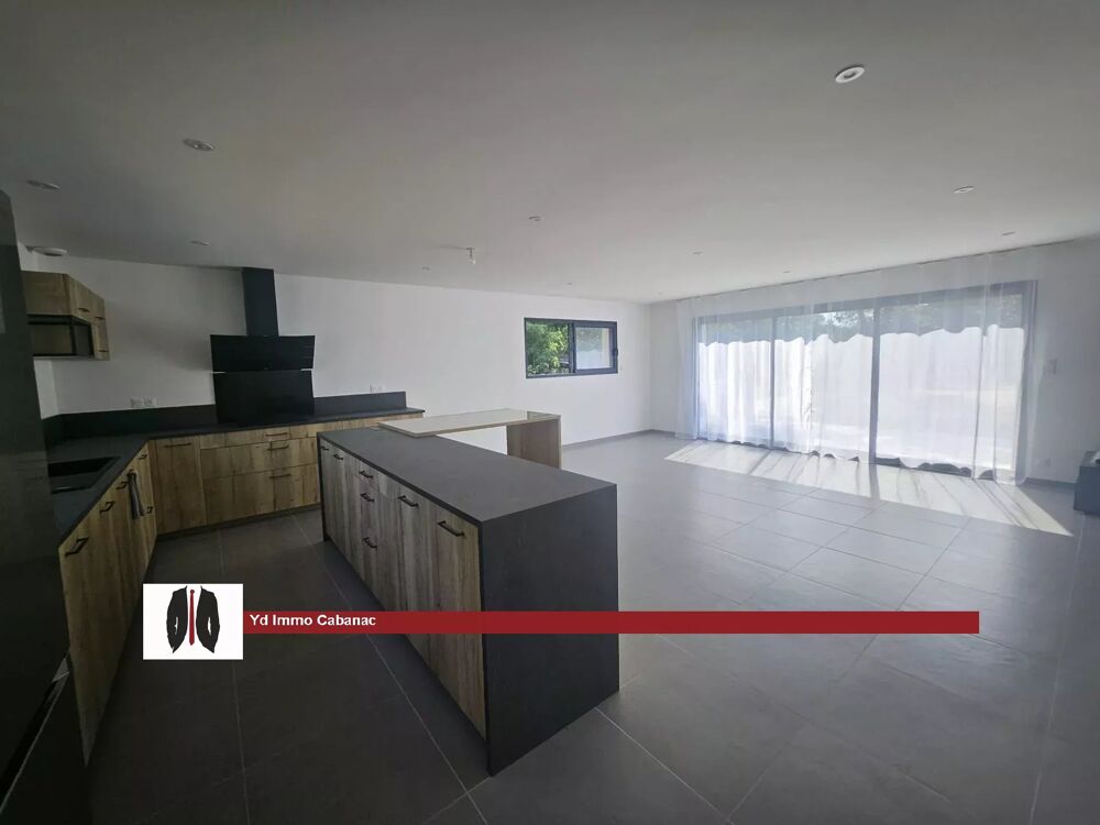 Maison contemporaine neuve de 118 m² sur un terrain de 1 281 m²