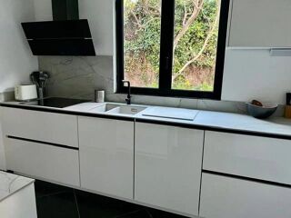  Maison à louer 6 pièces 131 m²
