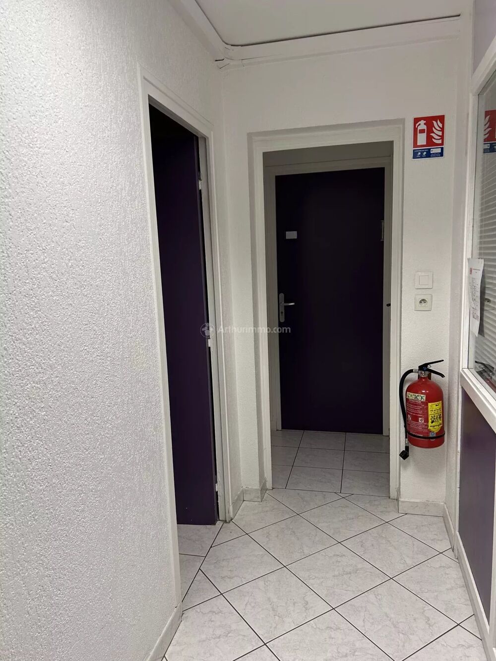   BUREAU 11 M² - COWORKING Villeurbanne