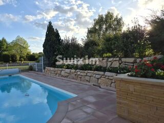  Villa à vendre 10 pièces 245 m²