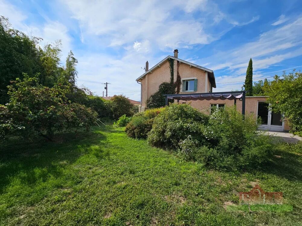Vente Maison ROUSSILLON (Les hauteurs), Villa T7 de 221 m² avec terrain de 91 Roussillon