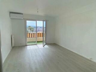  Appartement à louer 1 pièce 29 m²