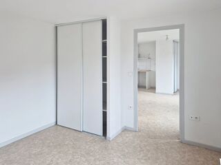 Location Appartement LAON VILLE HAUTE APPARTEMENT TYPE 2 AVEC PARKING Laon