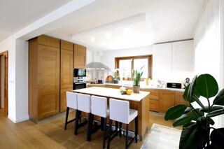  Maison � vendre 8 pi�ces 238 m�