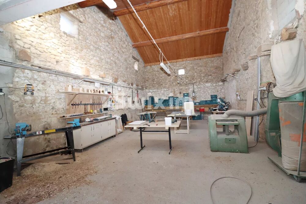 � vendre  Maison Vagnas (07150)