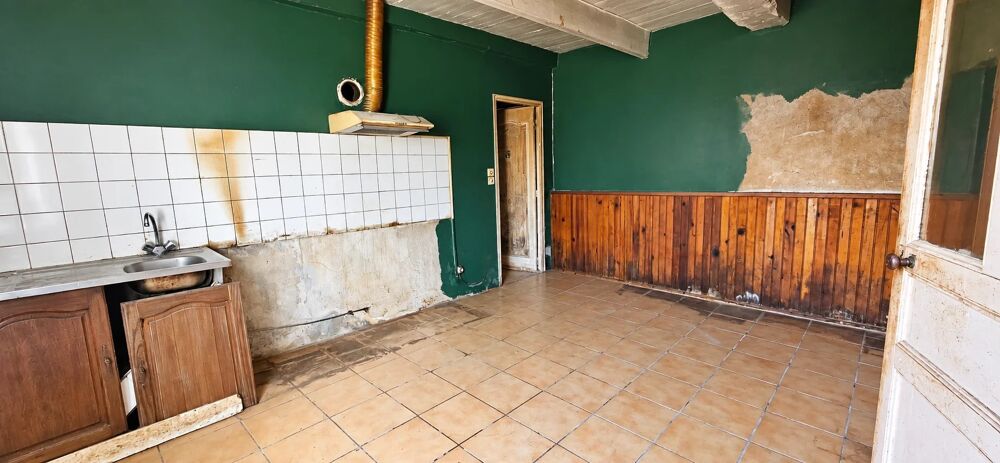 Vente Maison EXCLUSIVITÉ - CHARMANTE MAISON À RÉNOVER À PRAT - 2 CHAMBRES Prat