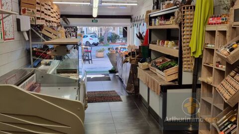 Local et fonds de commerce Primeur 349800 83980 Le lavandou