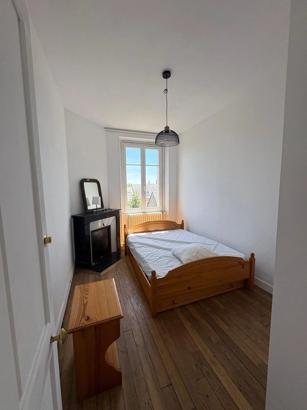 APPARTEMENT F4 - BORD DE LOIRE