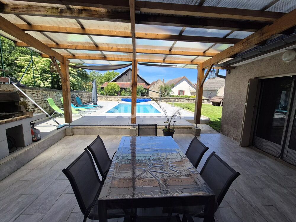 Vente Maison AUTHENTIQUE MAISON EN PIERRE AVEC TERRAIN DE PLUS D'UN HECTARE Offlanges