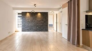 Location Appartement LES ARCS-SUR-ARGENS – SUPERBE 3 PIÈCES RÉNOVÉ DE 63 M² – DERNIER Les arcs
