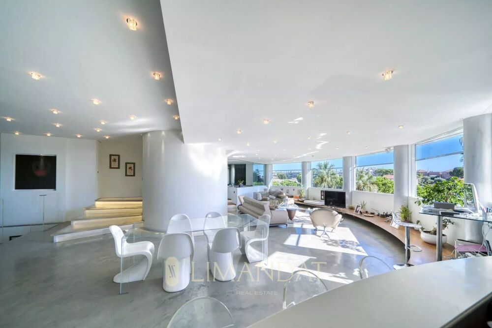 Roquebrune Cap Martin Loft 330 m2 parking couvert cave
