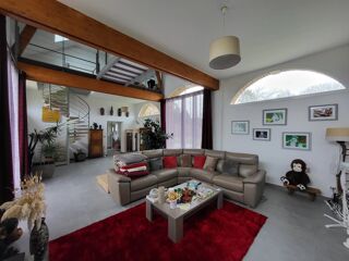  Maison à vendre 11 pièces 282 m²