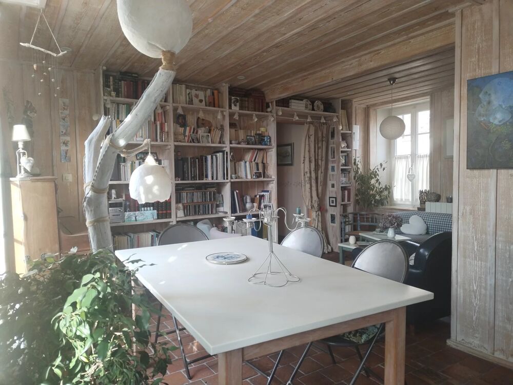 Vente Maison MAISON DE VILLAGE COUP DE CŒUR DANS UN ENVIRONNEMENT PAISIBLE Villebéon