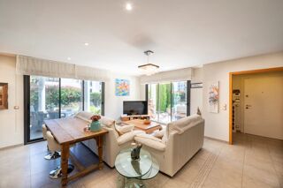 Vente Appartement SAINT-RAPHAËL – APPARTEMENT 4 PIÈCES DE 110 M² EN REZ-DE-JARDIN Saint-raphaël