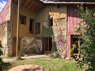  Maison  vendre 5 pices 235 m