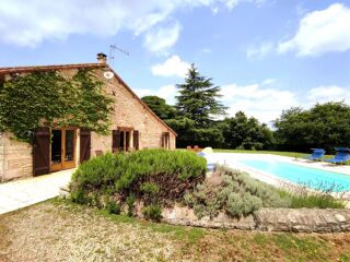  Villa  vendre 6 pices 207 m