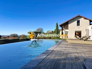  Maison à vendre 8 pièces 278 m² Bourgoin-jallieu