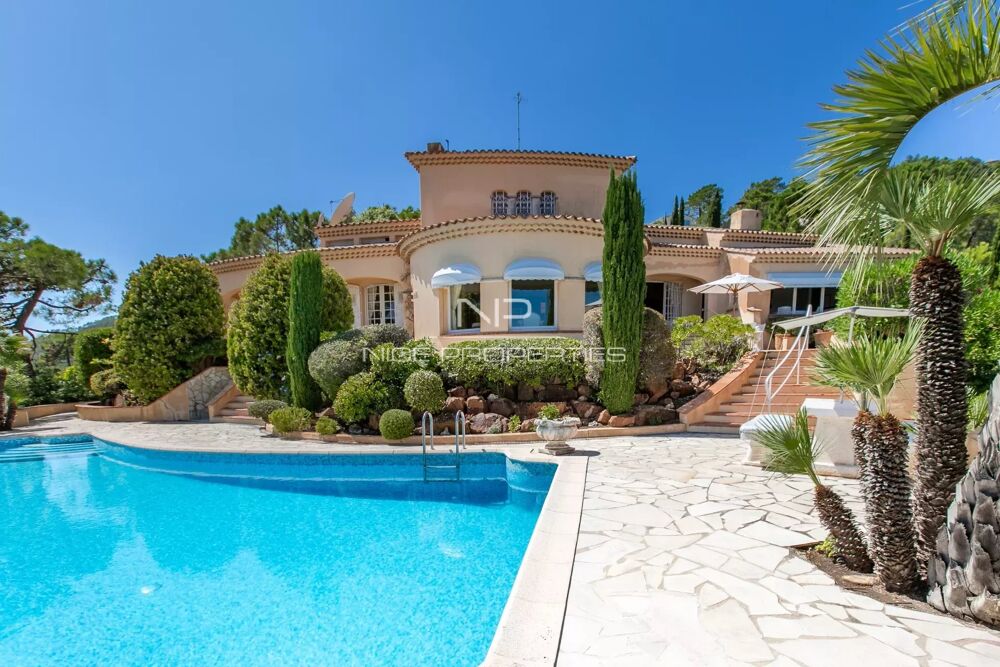 Le Trayas : Exceptionnelle villa avec vue mer panoramique