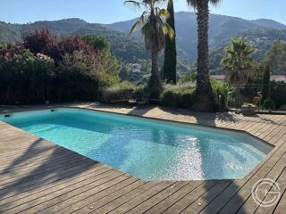  Maison � vendre 10 pi�ces 265 m�