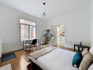  Appartement à louer 2 pièces 152 m²