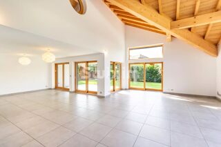  Maison � louer 5 pi�ces 178 m�