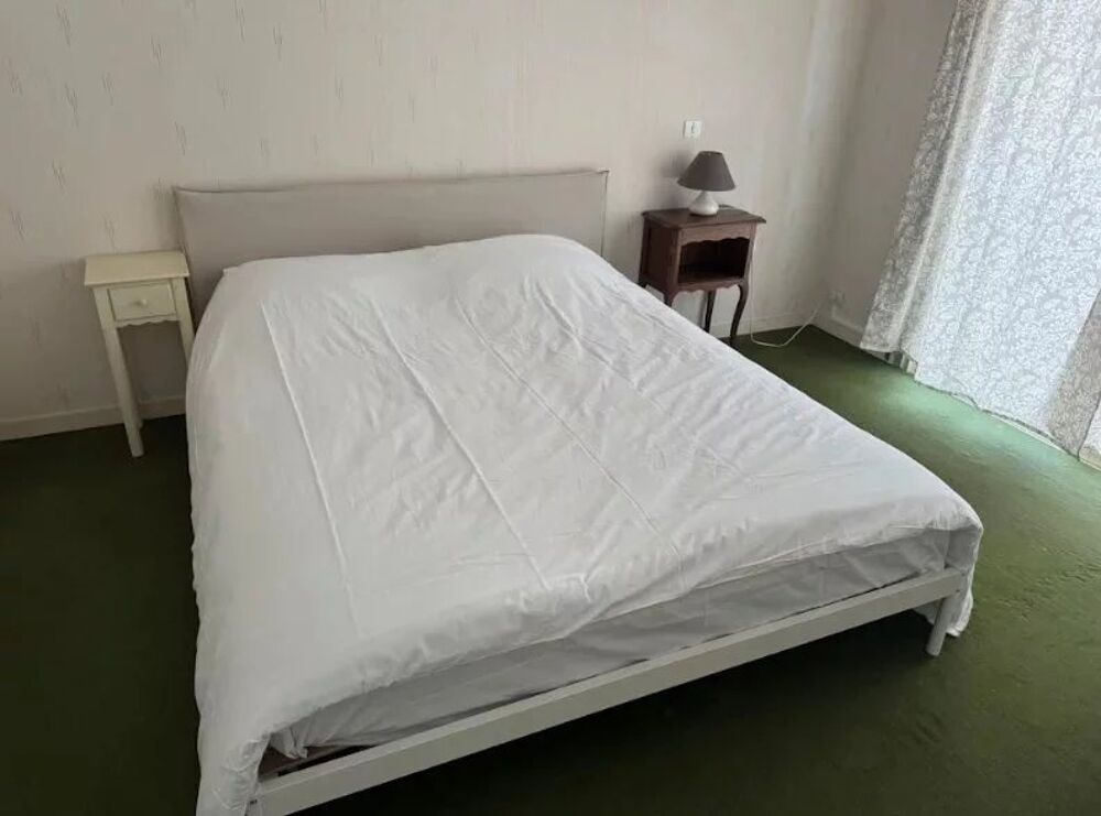 Location Appartement Trois pièces de 69m² avec trois terrasses dans un résidence Nice