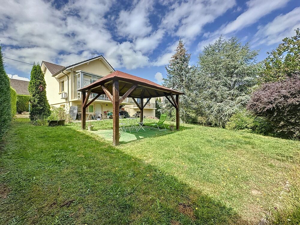 SAULIEU SPACIEUSE MAISON FAMILIALE AVEC JARDIN ARBORÉ
