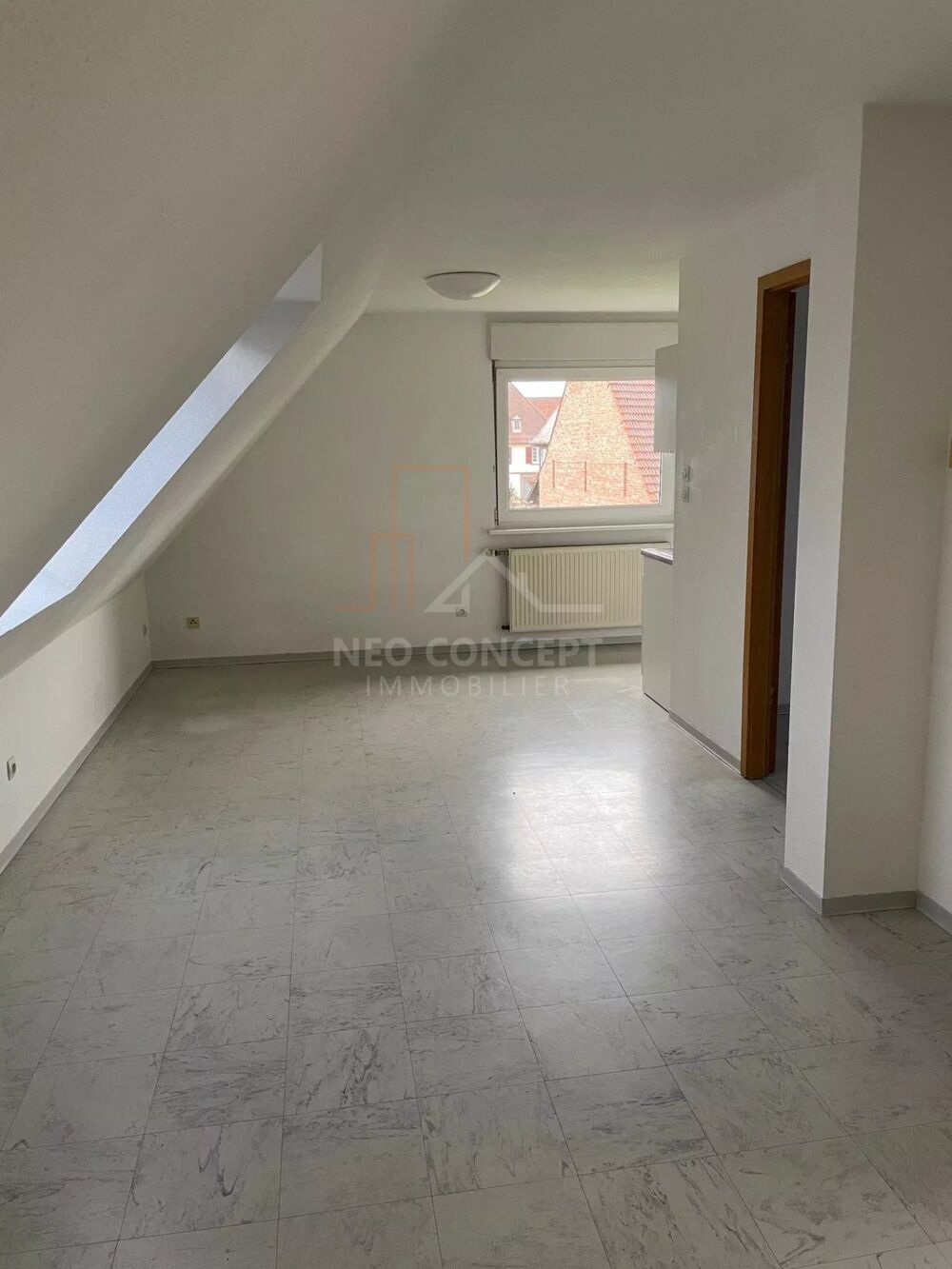 À louer, appartement 2 pièces avec garage double