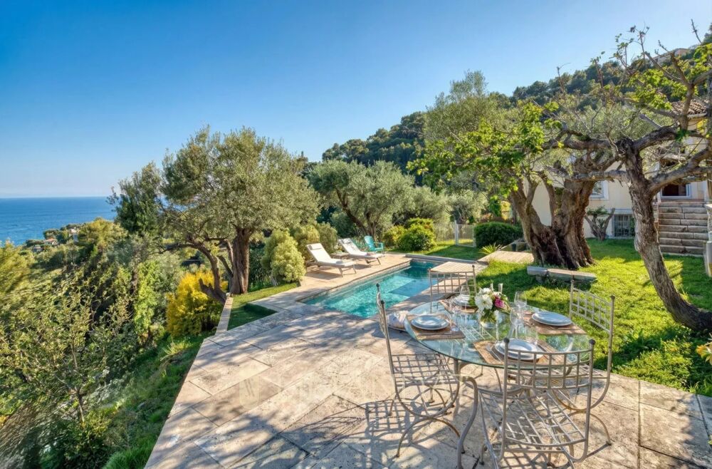 � vendre  Maison Roquebrune-Cap-Martin (06190)