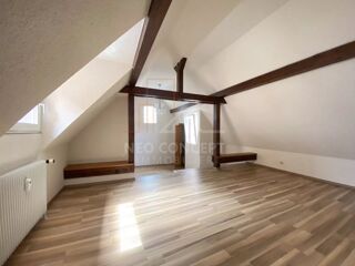  Appartement à louer 2 pièces 63 m²