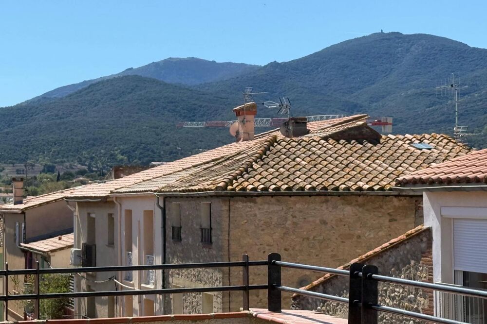 Vente Maison BELLE MAISON DE VILLAGE  AVEC PATIO, TERRASSES ET VUE SUR LES MO Argelès-sur-mer