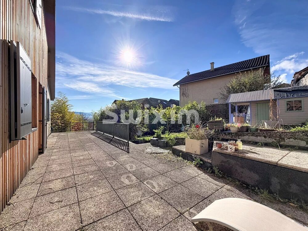 � vendre  Maison P�ron (01630)