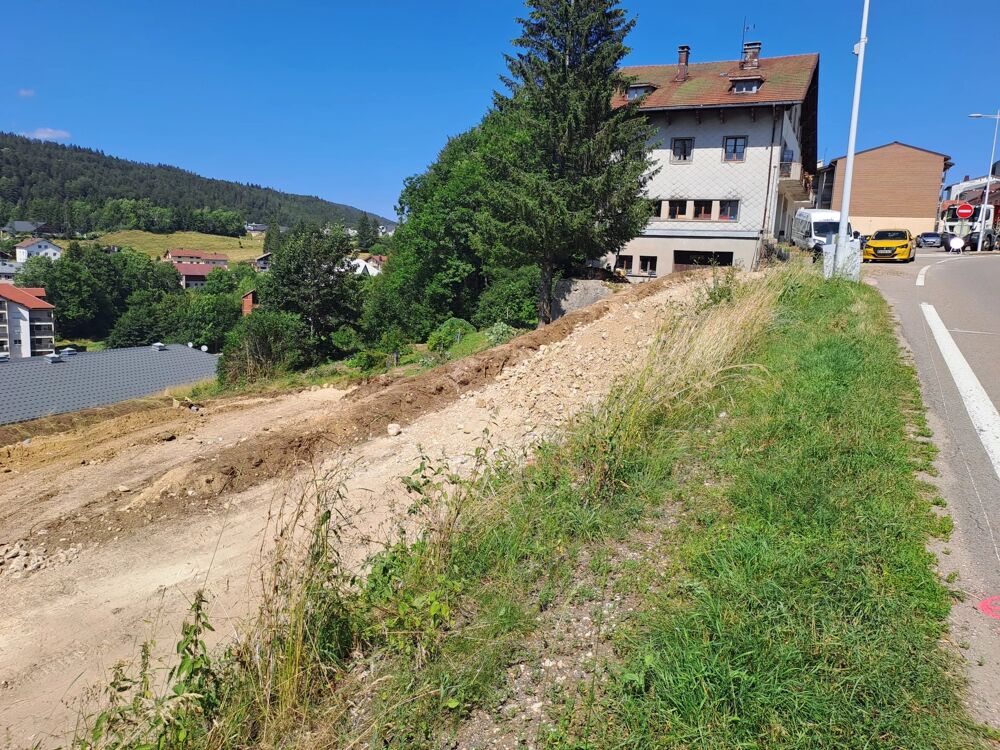 Vente Terrain LES ROUSSES : Terrain constructible viabilisé Les rousses