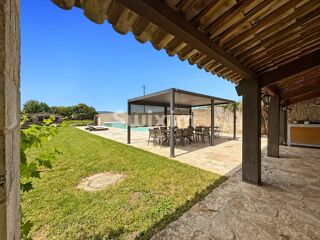  Maison à vendre 10 pièces 348 m²