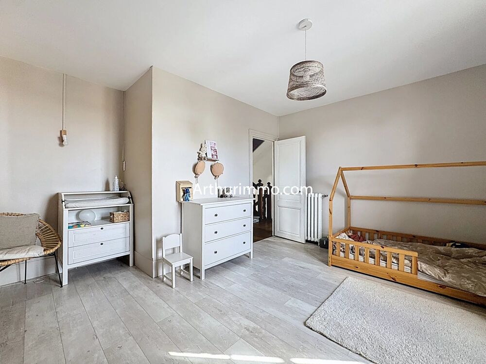 � vendre  Villa L�signy (77150)