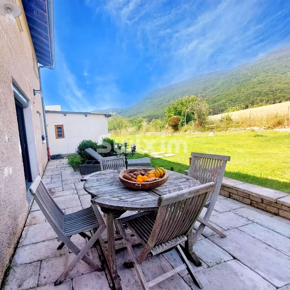 � vendre  Maison Divonne-les-Bains (01220)