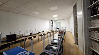  Immeuble à vendre 11 pièces 306 m² Le pont-de-beauvoisin