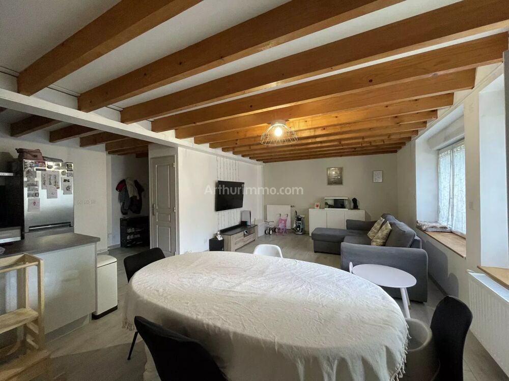 Vente Appartement T3 Duplex avec cave et place de stationnement Corbelin