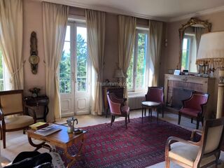  Maison  vendre 9 pices 180 m