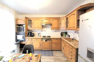  Maison à vendre 15 + pièces 319 m²