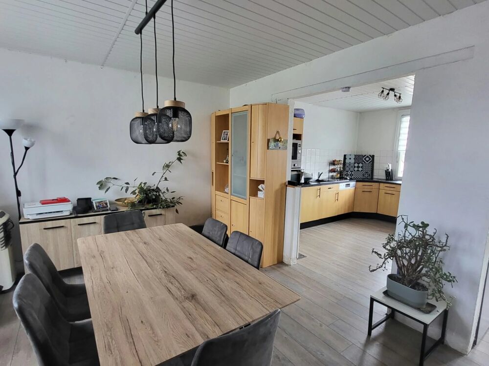 Vente Maison Dans le bourg de Brennilis Brennilis