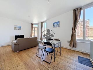  Appartement à louer 3 pièces 55 m²