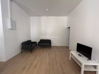  Immeuble à vendre 12 pièces 210 m²