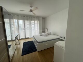  Appartement � louer 4 pi�ces 87 m� Villeurbanne