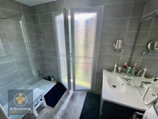 Vente Appartement Bel appartement 3 pièces avec terrasse à Bormes-les-Mimosas Bormes-les-mimosas