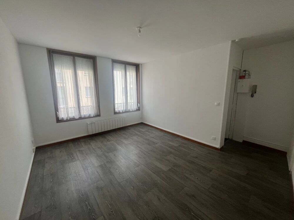 Location Appartement duplex rénové, 1er étage, 2ch Saint-Omer Saint-omer