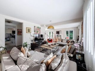  Maison � vendre 7 pi�ces 204 m�